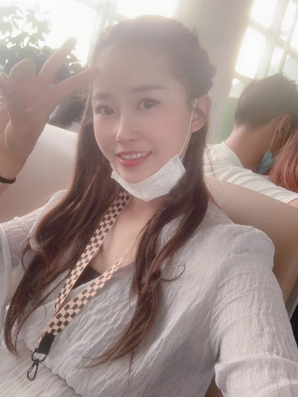 宁乙的第二张照片--三亚王婆说媒