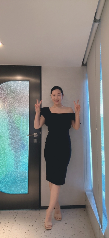 会唱歌的女人的第一张照片--三亚王婆说媒